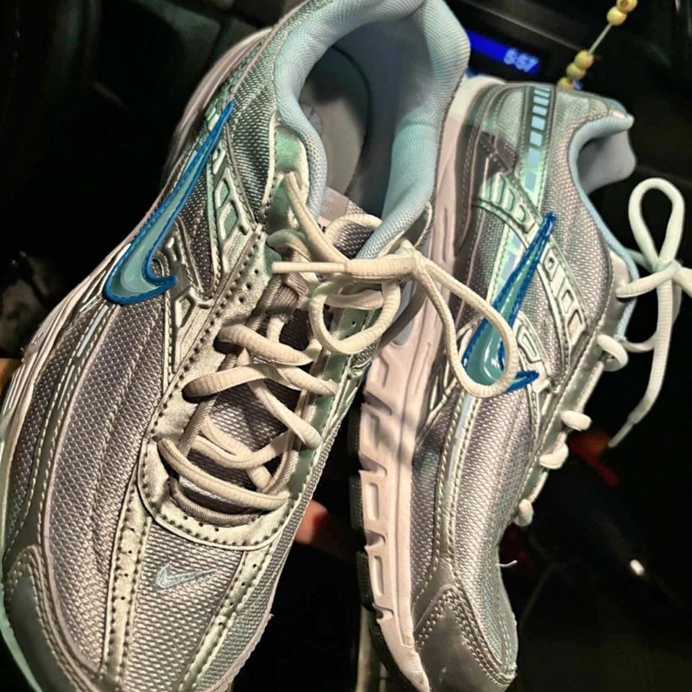 NIKE running shoes